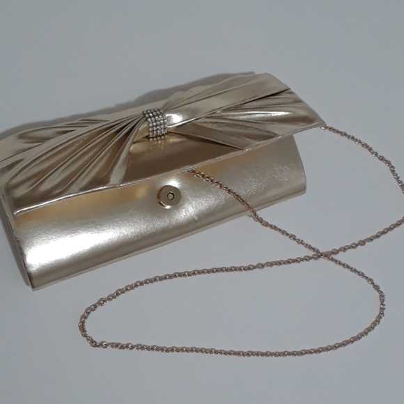 Call it Spring Gold Clutch - Picture 3 of 8